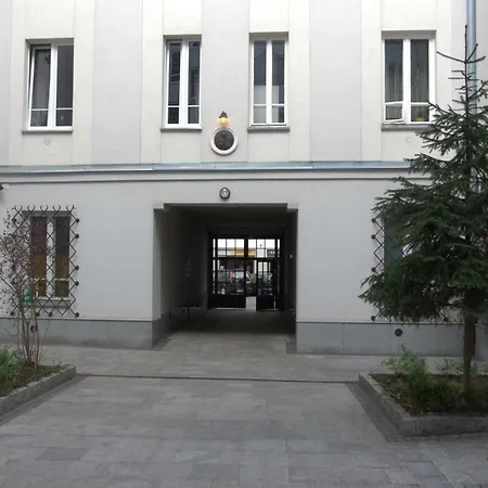 P11 * Warsaw